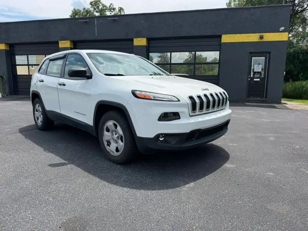 2014 Jeep Cherokee Sport 4X4's photo