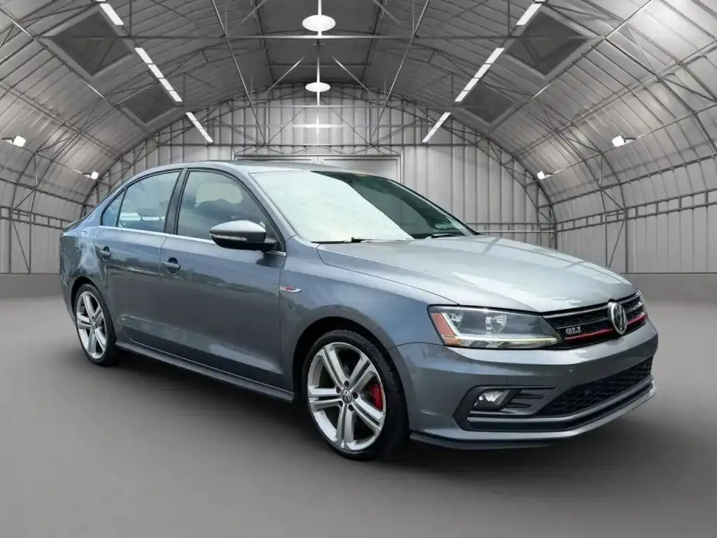 2017 Volkswagen Jetta 2.0T GLI DSG's photo