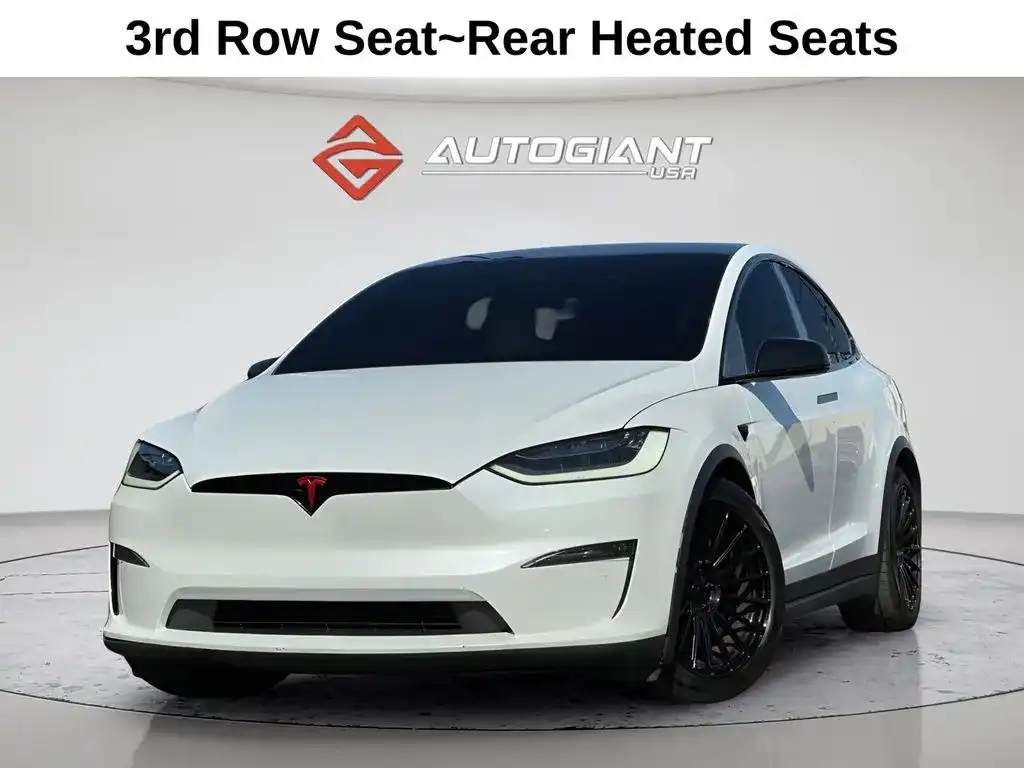 2022 Tesla Model X Plaid's photo