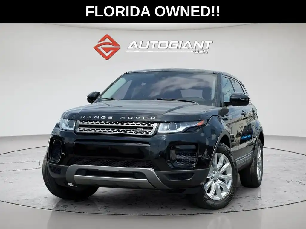 2019 Land Rover Range Rover Evoque SE's photo