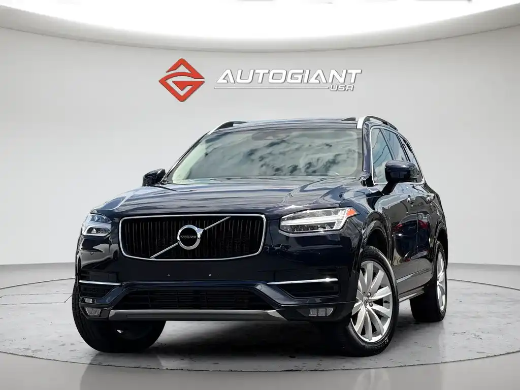 2019 Volvo XC90 T6 Momentum AWD's photo