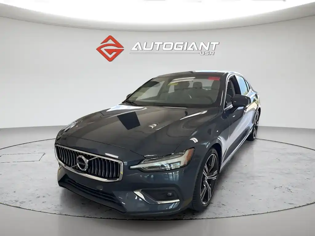 2021 Volvo S60 T5 Inscription's photo