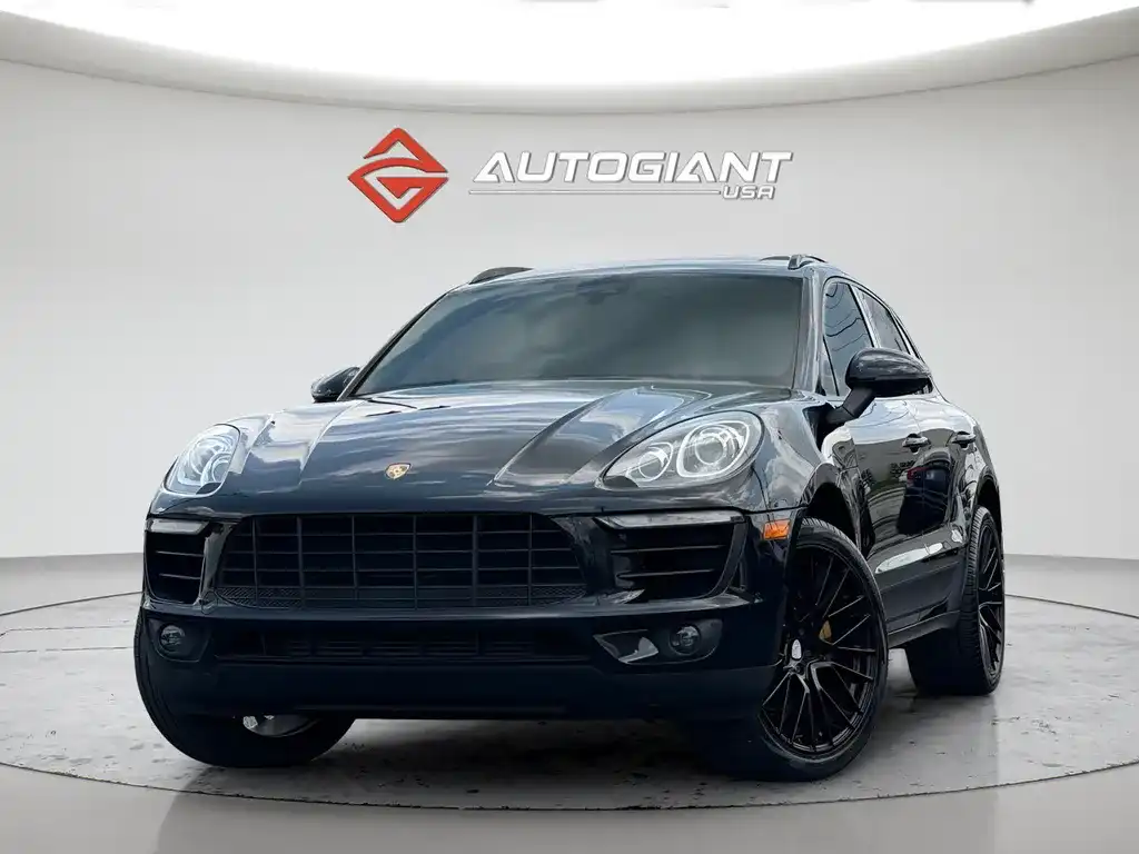 2018 Porsche Macan Base's photo