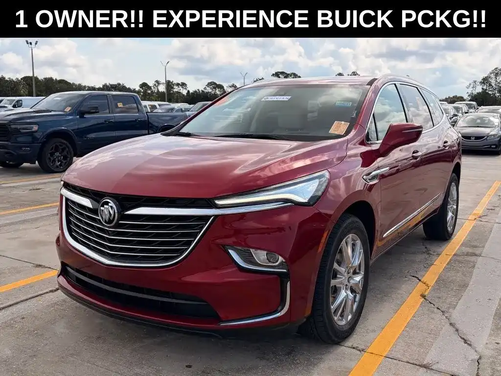 2022 Buick Enclave Premium's photo