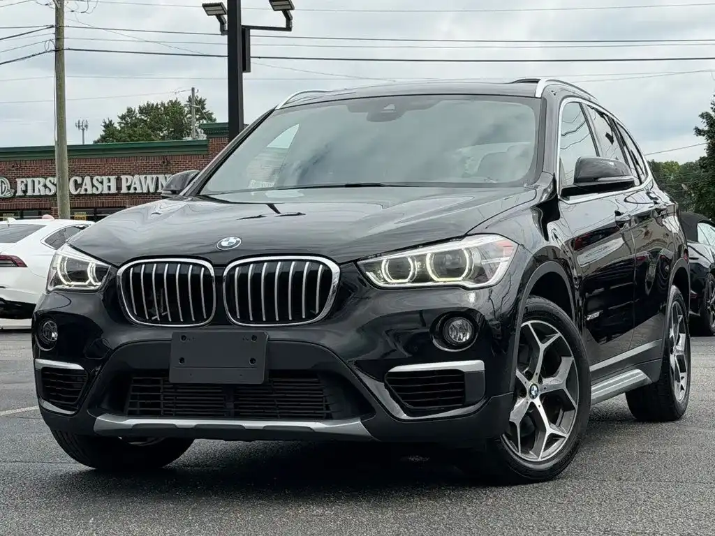 2018 BMW X1 xDrive28i's photo