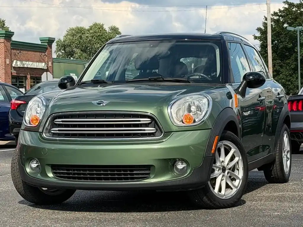 2015 MINI Countryman Countryman's photo