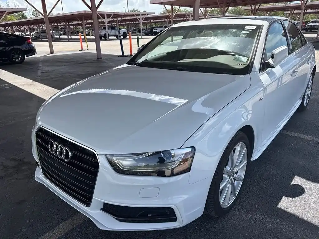 2015 Audi A4 2.0T FWD multitronic Premium Plus's photo