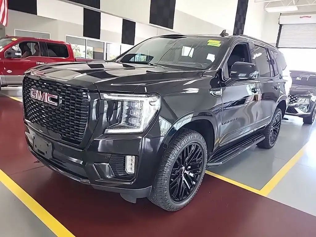 2021 GMC Yukon Denali's photo