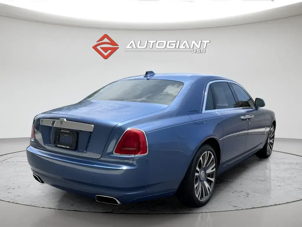 2019 Rolls-Royce Ghost Base photo 4