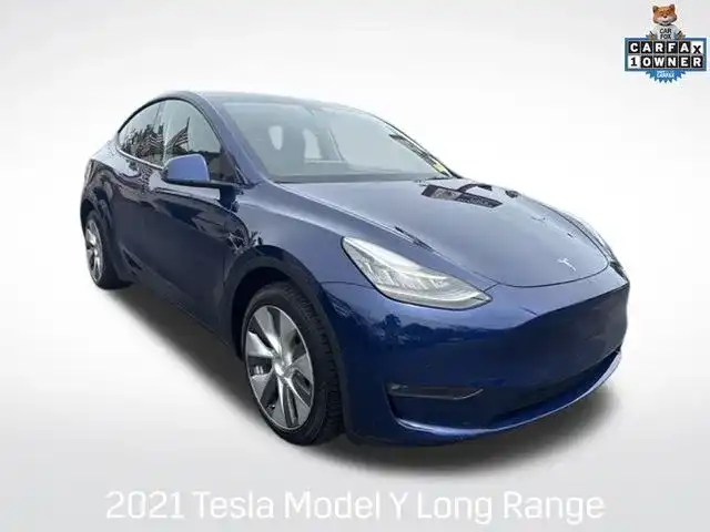 2021 Tesla Model Y Long Range Dual Motor All-Wheel Drive's photo
