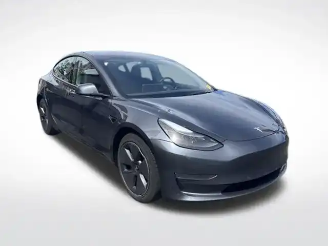 2023 Tesla Model 3 Base's photo