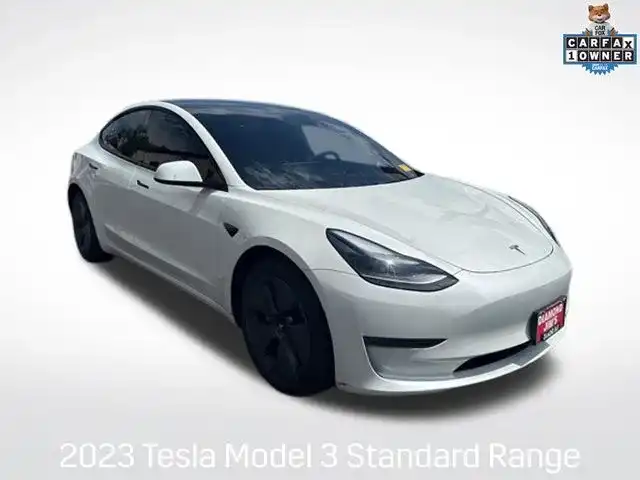 2023 Tesla Model 3 Base's photo