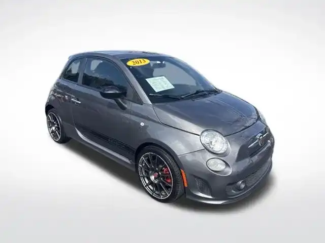 2013 FIAT 500 Abarth's photo