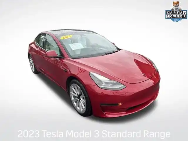 2023 Tesla Model 3 Base's photo