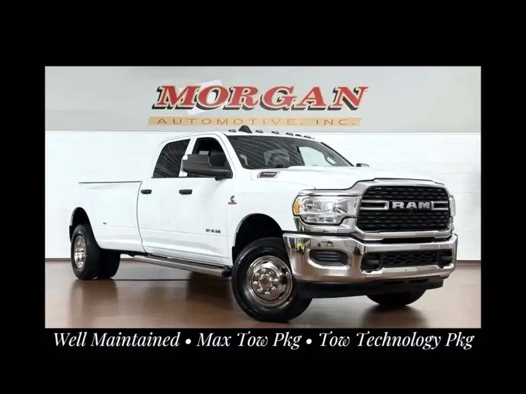 2022 RAM 3500 Tradesman 4WD Crew Cab LWB's photo