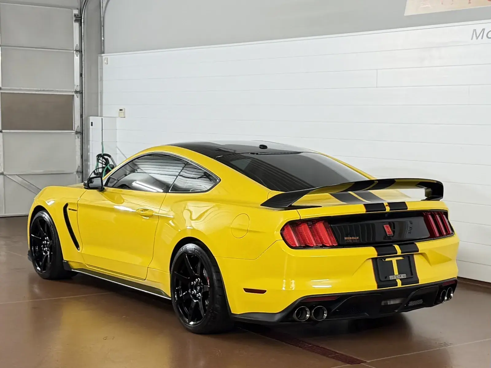 2017 Ford Mustang Shelby GT350R photo 5