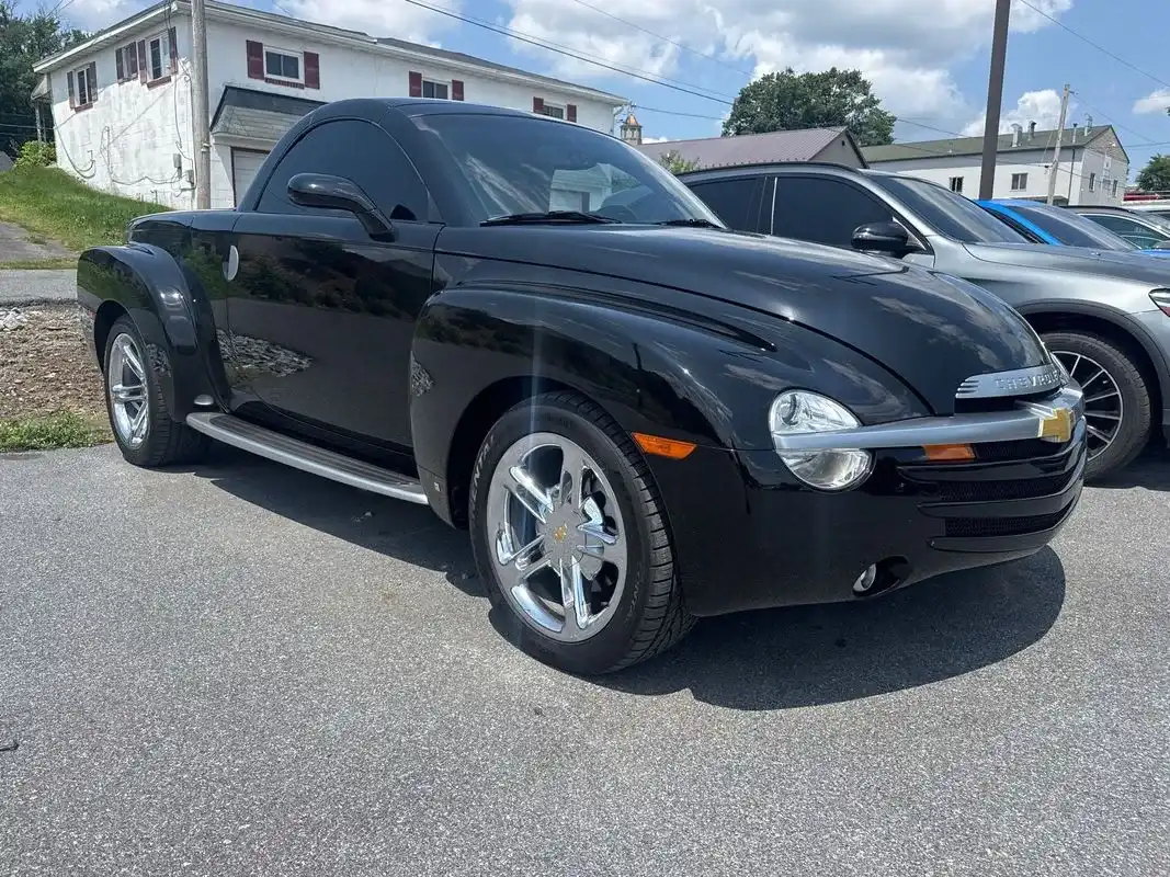 2006 Chevrolet SSR Base's photo