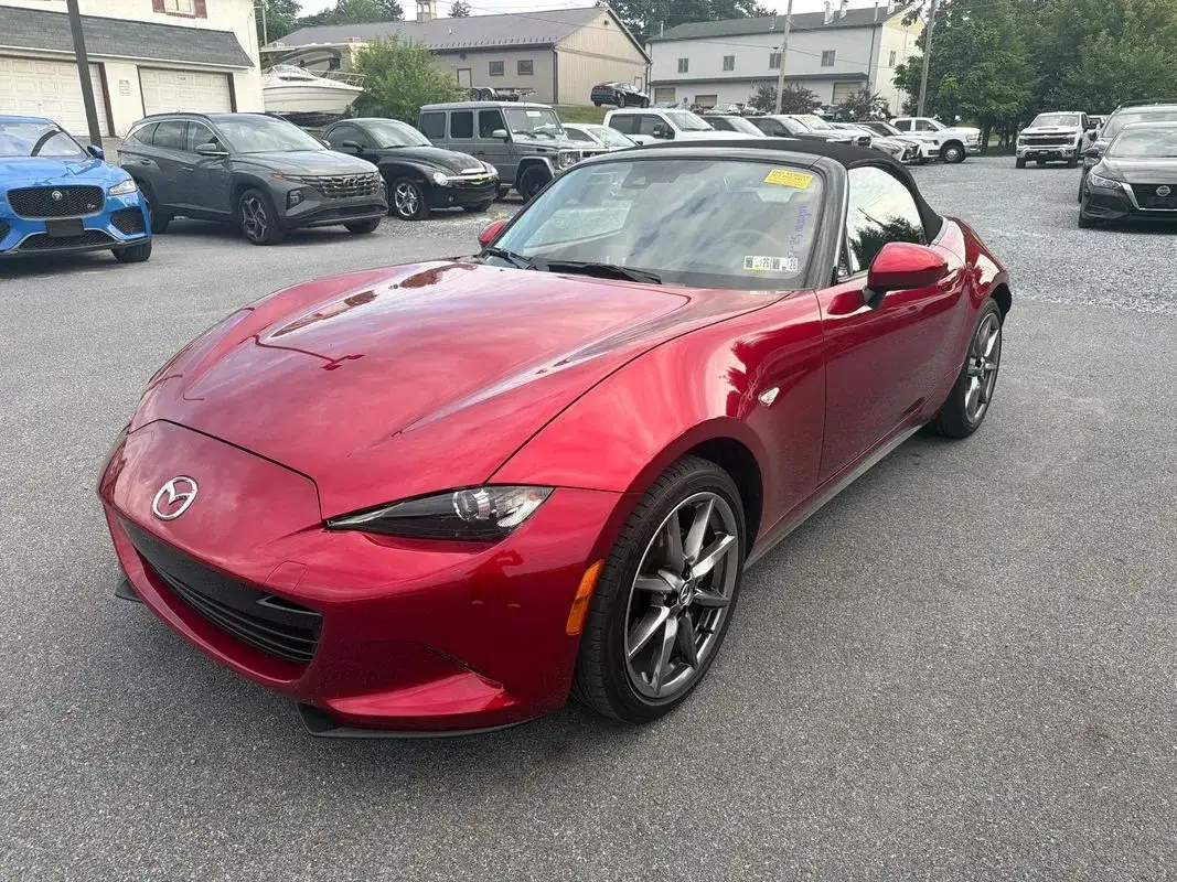 2022 Mazda MX-5 Miata Grand Touring's photo