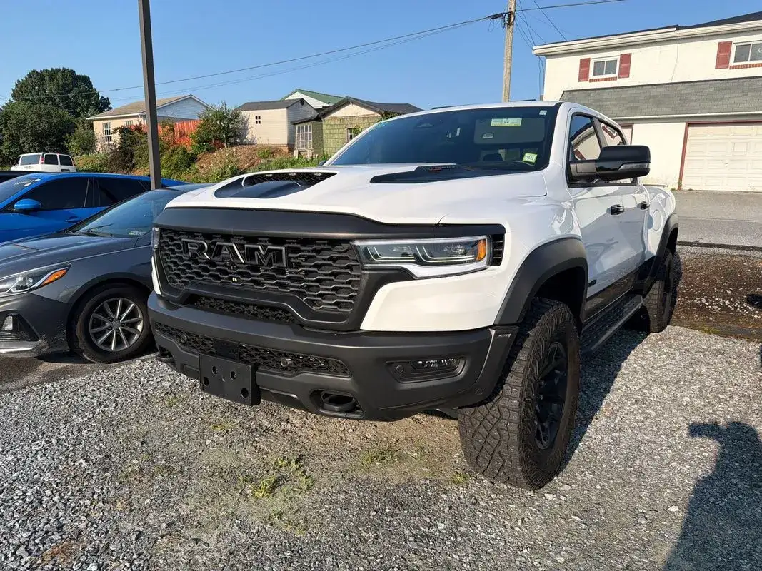 2026 RAM 1500 RHO 4x4 Crew Cab 5'7's photo
