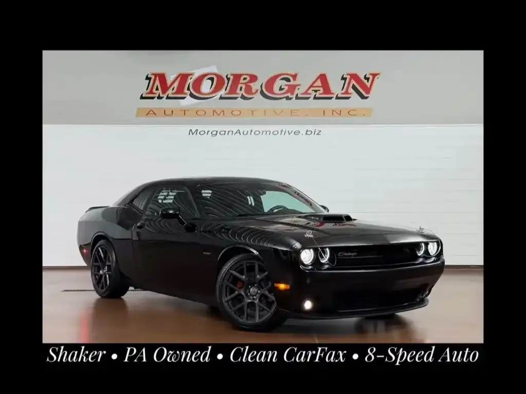 2016 Dodge Challenger R/T Shaker's photo