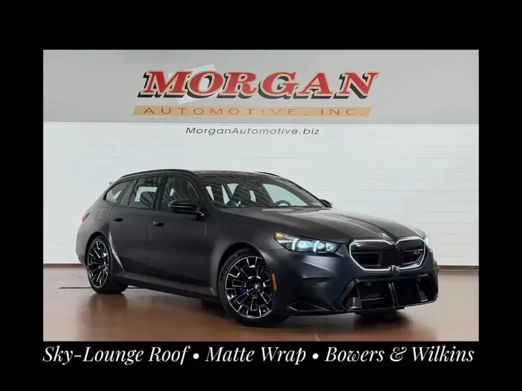 2026 BMW M5 M5 Touring's photo