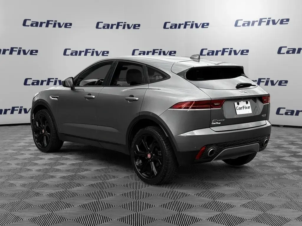 2019 Jaguar E-PACE P250 AWD SE photo 3