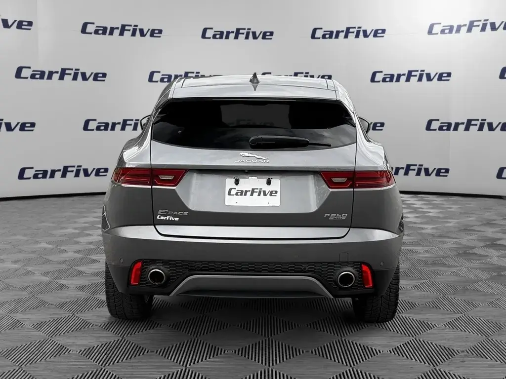 2019 Jaguar E-PACE P250 AWD SE photo 4
