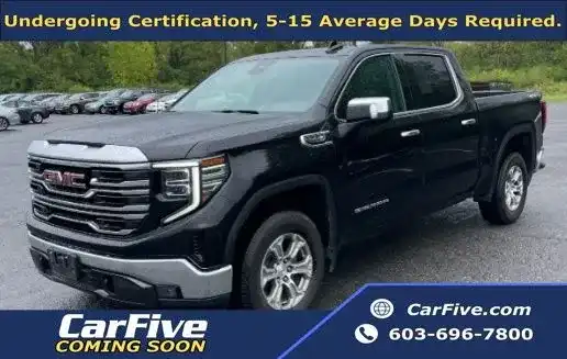 2022 GMC Sierra SLT 4WD Crew Cab Short Box's photo