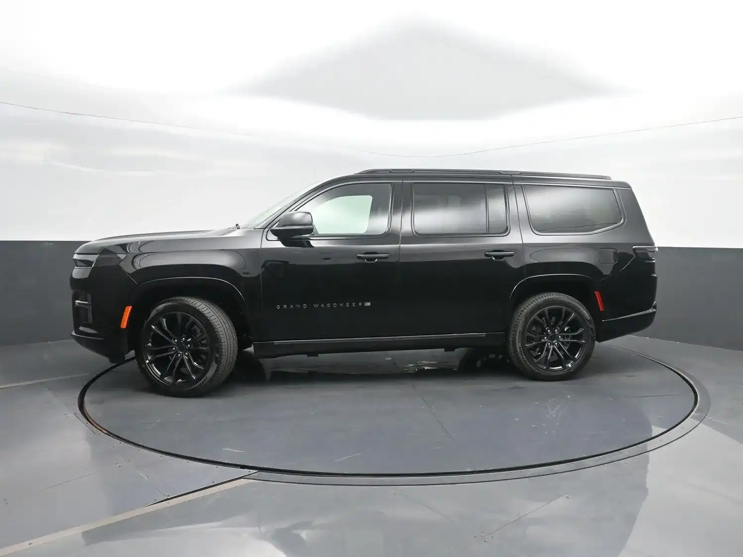 2026 Jeep Grand Wagoneer Summit Reserve 4WD's photo