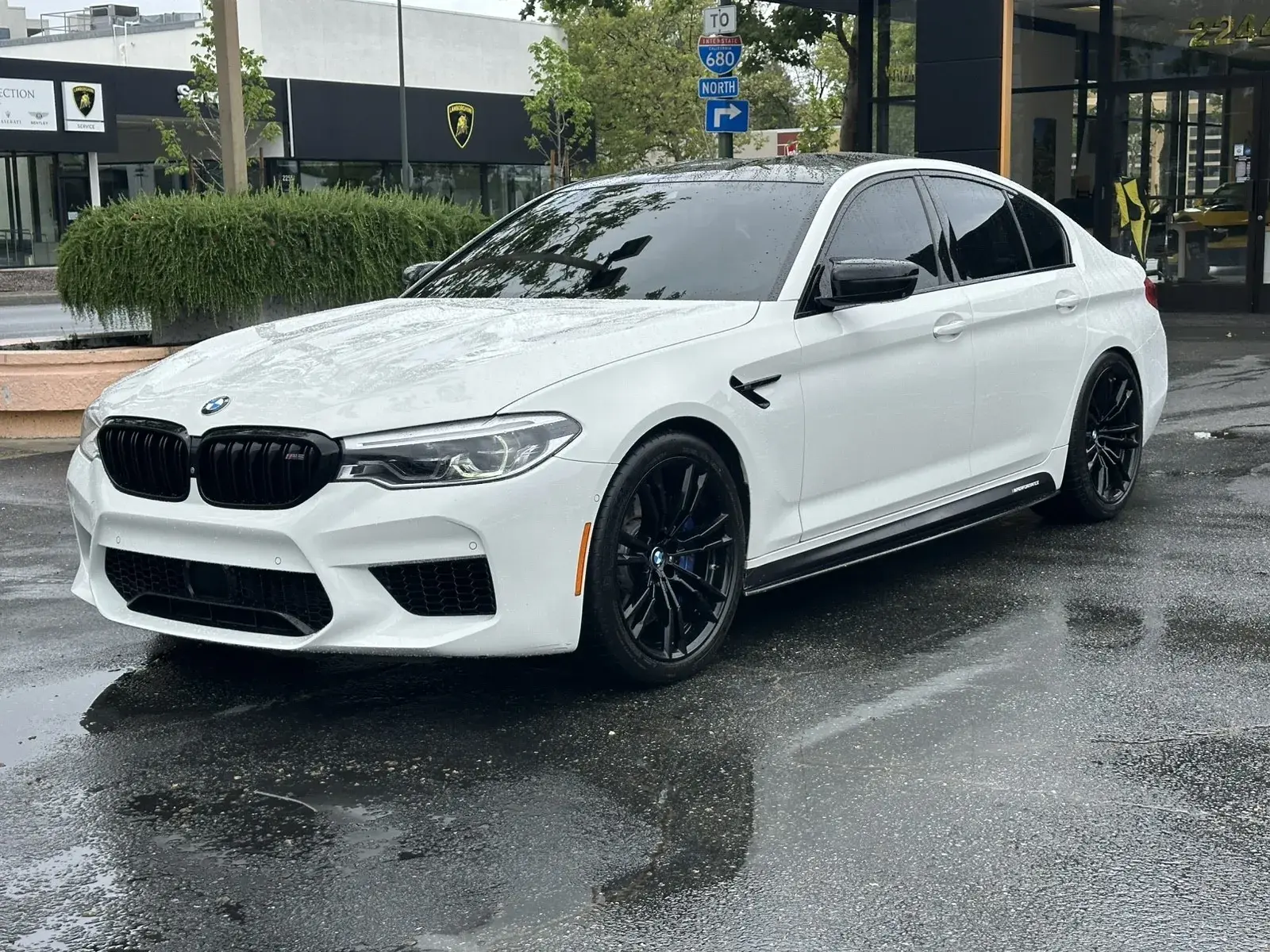2019 BMW M5 Competition photo 3