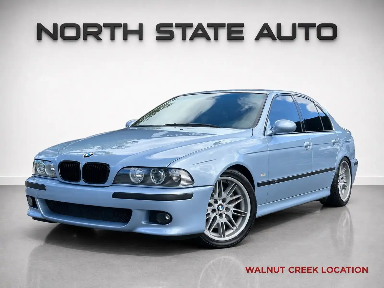 2001 BMW 5 Series M5's photo