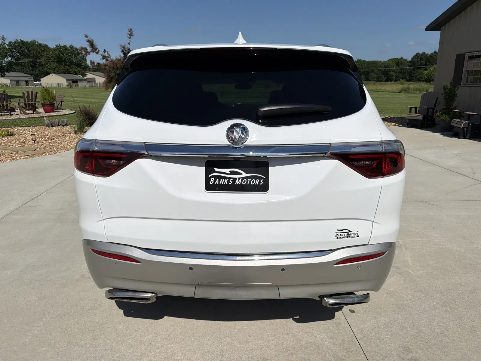 2023 Buick Enclave Essence photo 4