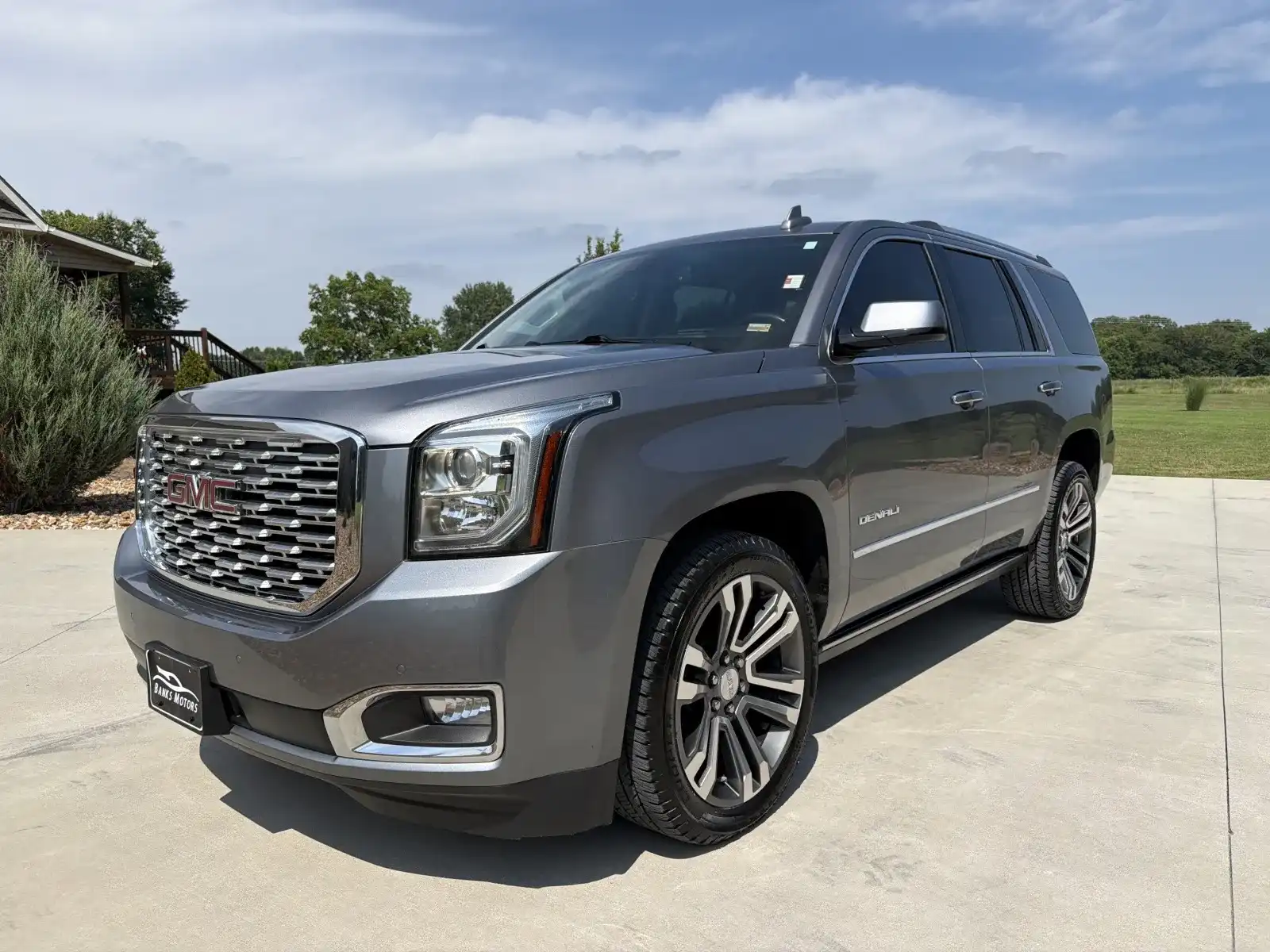 2020 GMC Yukon 4WD Denali's photo