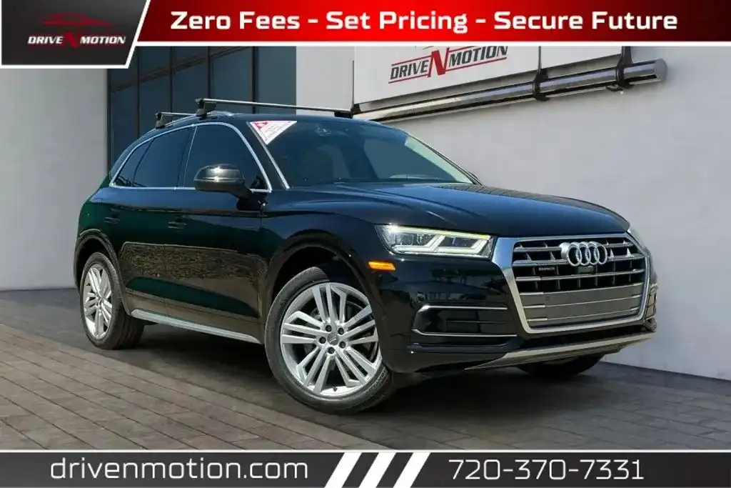 2019 Audi Q5 2.0T quattro S tronic Prestige's photo