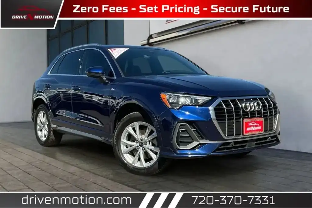 2022 Audi Q3 45 TFSI S Line Premium quattro's photo