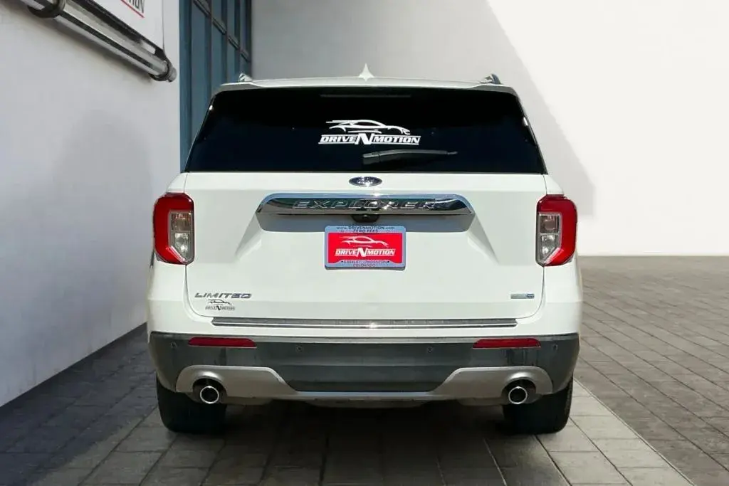 2020 Ford Explorer Limited 4WD photo 5