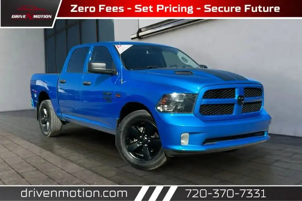2019 RAM 1500 Classic Express Crew Cab 4x4 5'7's photo