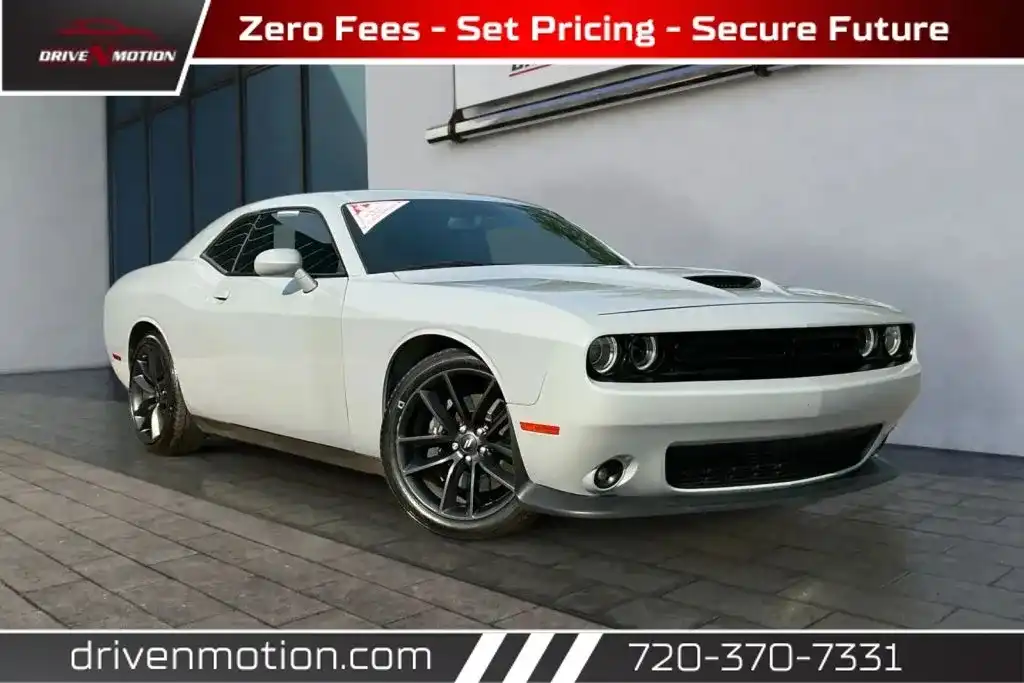 2021 Dodge Challenger GT Auto's photo