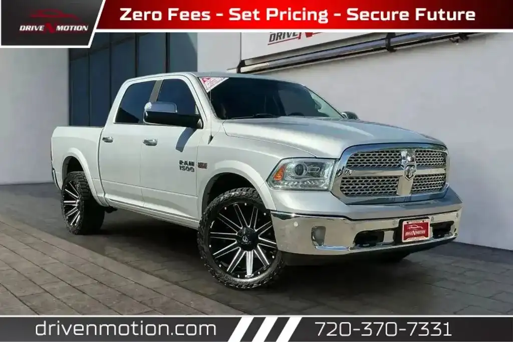 2017 RAM 1500 Laramie Crew Cab 4WD 5'7" Box's photo