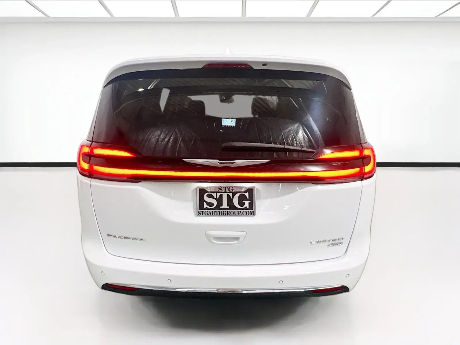 2021 Chrysler Pacifica Limited photo 5