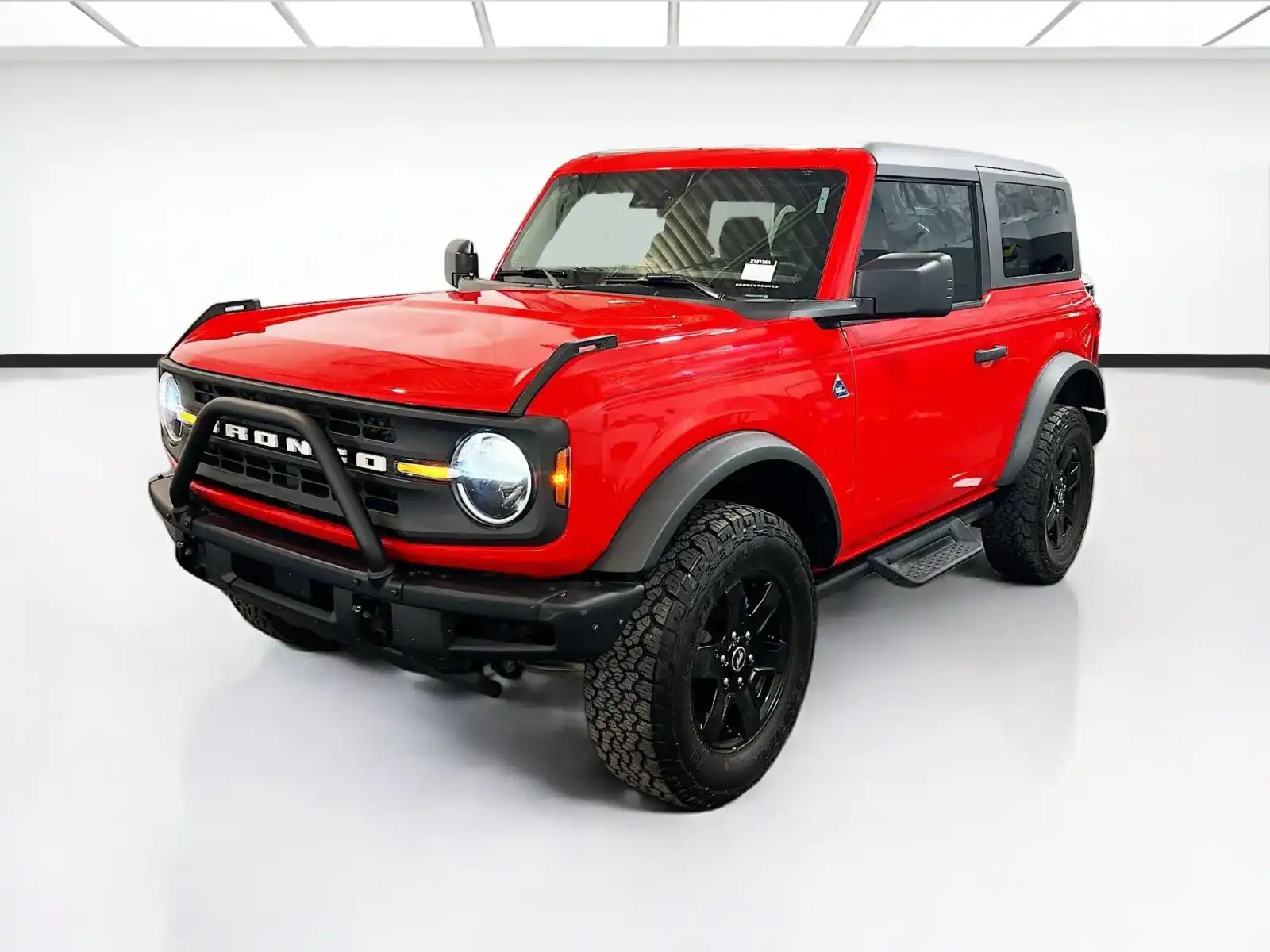 2024 Ford Bronco Black Diamond 4x4's photo