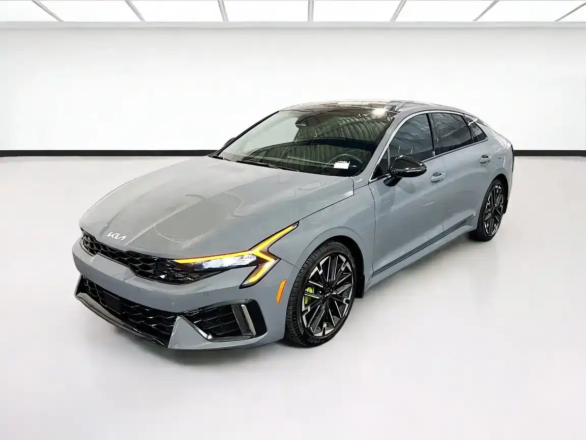2025 Kia Optima GT FWD's photo