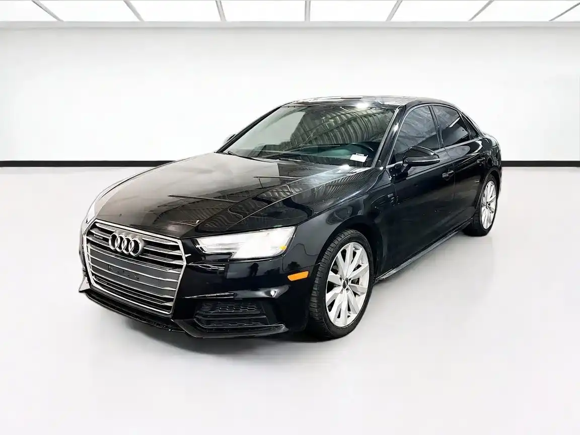 2018 Audi A4 2.0T quattro S tronic Premium's photo