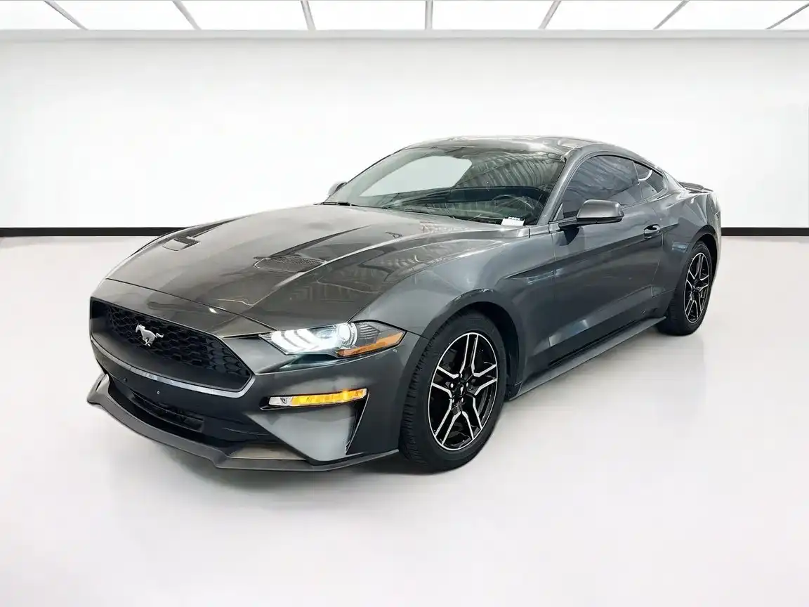 2020 Ford Mustang EcoBoost Coupe Premium's photo