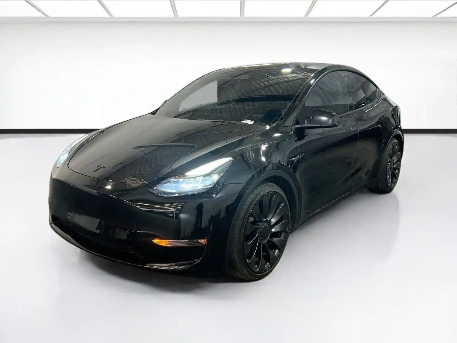 2023 Tesla Model Y Performance Dual Motor All-Wheel Drive's photo