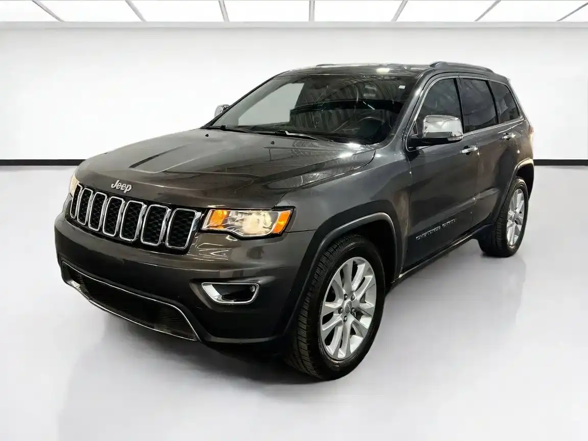 2017 Jeep Grand Cherokee Limited's photo