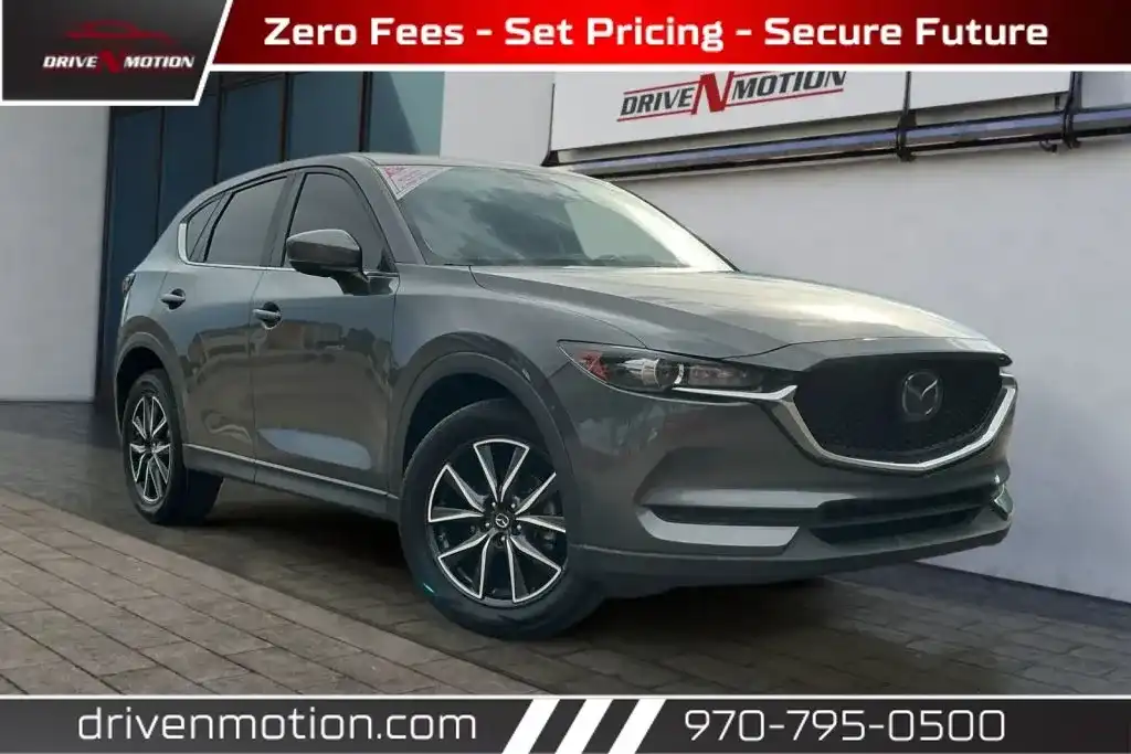 2018 Mazda CX-5 Touring auto's photo