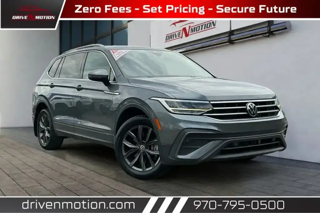 2023 Volkswagen Tiguan 2.0T SE's photo