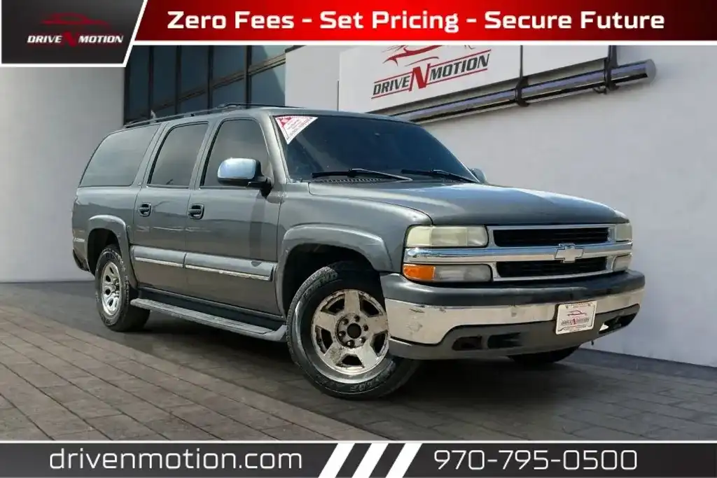 2002 Chevrolet Suburban 4WD 1500 Series LS's photo