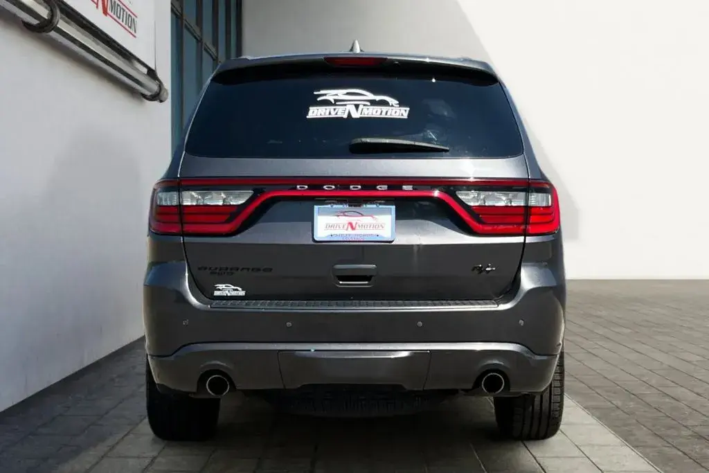 2017 Dodge Durango R/T AWD photo 5